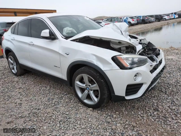 2015 BMW X4 xDrive28i with VIN 5UXXW3C55F0M87385, listed as a Copart auction lot 50811685 with 93,936 mi miles and Salvage Title. Bid and sale history available at carsss.com. Image 10.