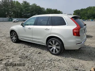 2020 Volvo XC90 Inscription with VIN YV4A221L2L1556129, listed as a Copart auction lot 60505925 with 84,871 mi miles and Salvage title. Bid and sale history available at DreamBid. Image 2.