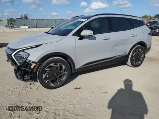 2024 Kia Sportage SX-Prestige with VIN 5XYK53DF3RG227152, listed as a Copart auction lot 44267995 with 4,111 mi miles and Salvage Title. Bid and sale history available at carsss.com. Image 1.