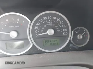 2006 Mercury Mariner Luxury с VIN 4M2CU57196KJ13921, выставлен на аукционе IAAI как лот 42087744 с пробегом 183 899 миль миль и . История ставок и продаж доступна на DreamBid. Изображение 7.