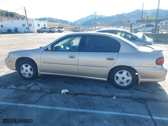 2001 Chevrolet Malibu LS with VIN 1G1NE52J41M674097, listed as a IAAI auction lot 41742386 with 44,514 mi miles. Bid and sale history available at carsss.com. Image 14.