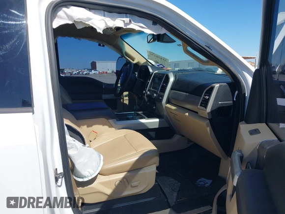 2019 Ford F-250 XL z VIN 1FT7W2B67KEE21553, wystawiony jako IAAI lot #41850136 z przebiegiem 157 012 mil mil oraz . Historia ofert i sprzedaży dostępna na DreamBid. Obrazek 5.