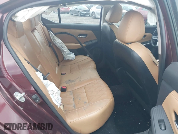 2020 Nissan Sentra SV with VIN 3N1AB8CV3LY253041, listed as a IAAI auction lot 41533870 with 117,212 mi miles. Bid and sale history available at carsss.com. Image 8.