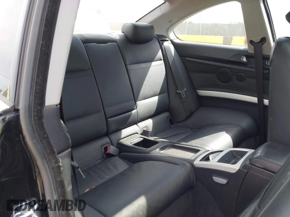 2008 BMW 3 Series 328xi with VIN WBAWC33578PD08442, listed as a IAAI auction lot 42120947 with 137,077 mi miles and . Bid and sale history available at DreamBid. Image 8.