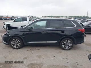 2020 Mitsubishi Outlander SE with VIN JA4AD3A36LZ046736, listed as a IAAI auction lot 42285717 with 43,530 mi miles and . Bid and sale history available at DreamBid. Image 15.