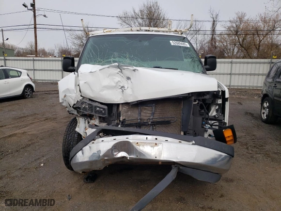 2018 GMC Savana Cargo Van with VIN 1GTW7AFG1J1909439, listed as a Copart auction lot 52689485 with 0 mi miles and Salvage Title. Bid and sale history available at carsss.com. Image 5.