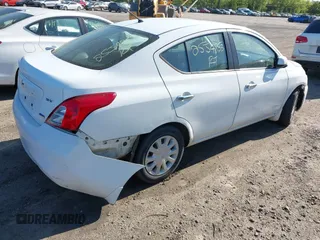 2012 Nissan Versa SV с VIN 3N1CN7AP4CL928987, выставлен на аукционе IAAI как лот 42249882 с пробегом Не указан миль и . История ставок и продаж доступна на DreamBid. Изображение 4.