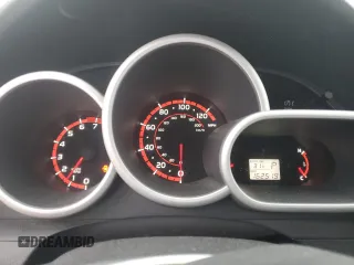 2009 Pontiac Vibe w/1SA with VIN 5Y2SP67839Z477002, listed as a Copart auction lot 82888204 with 162,519 mi miles and Non Repairable. Bid and sale history available at carsss.com. Image 9.