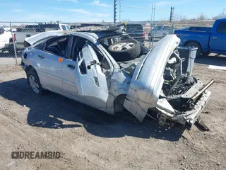 2006 Ford Focus S with VIN 1FAHP34N56W210210, listed as a IAAI auction lot 41890976 with Not Provided miles and . Bid and sale history available at carsss.com. Image 1.