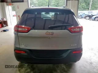 2016 Jeep Cherokee Latitude with VIN 1C4PJMCBXGW168154, listed as a Copart auction lot 61371545 with Not provided miles and Salvage title. Bid and sale history available at DreamBid. Image 6.