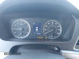 2016 Hyundai Sonata SE z VIN 5NPE24AF3GH348379, wystawiony jako IAAI lot #41645542 z przebiegiem 172 022 mil mil oraz . Historia ofert i sprzedaży dostępna na DreamBid. Obrazek 7.
