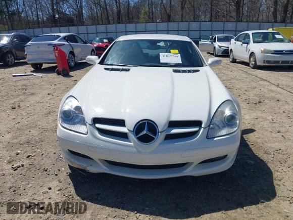 2006 Mercedes-Benz SLK 280 z VIN WDBWK54F66F129347, wystawiony jako IAAI lot #41817799 z przebiegiem 162 658 mil mil oraz . Historia ofert i sprzedaży dostępna na DreamBid. Obrazek 12.