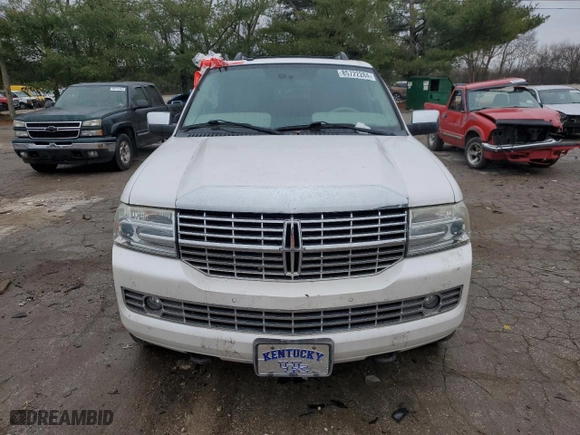 2009 Lincoln Navigator with VIN 5LMFU28599EJ00259, listed as a Copart auction lot 85722284 with 206,402 mi miles and Salvage Title. Bid and sale history available at carsss.com. Image 5.