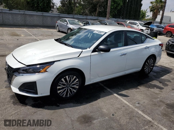 2025 Nissan Altima SV with VIN 1N4BL4DV8SN374929, listed as a Copart auction lot 54321715 with 3,562 mi miles and Salvage Title. Bid and sale history available at DreamBid. Image 1.