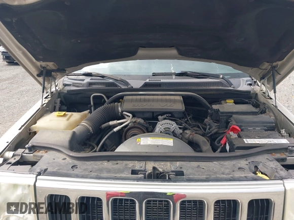 2008 Jeep Commander Sport с VIN 1J8HG48K68C181913, выставлен на аукционе IAAI как лот 42620491 с пробегом 192 384 миль миль и . История ставок и продаж доступна на DreamBid. Изображение 10.
