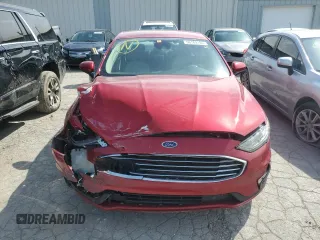 2020 Ford Fusion SE z VIN 3FA6P0HD3LR122424, wystawiony jako Copart lot #58169185 z przebiegiem 110 882 mil mil oraz Szkoda całkowita • Salvage title. Historia ofert i sprzedaży dostępna na DreamBid. Obrazek 5.
