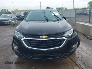 2021 Chevrolet Equinox LS z VIN 2GNAXSEV9M6142819, wystawiony jako IAAI lot #42200279 z przebiegiem 82 669 mil mil oraz . Historia ofert i sprzedaży dostępna na DreamBid. Obrazek 12.
