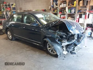 2018 Volkswagen Passat 2.0T S with VIN 1VWAA7A37JC041225, listed as a IAAI auction lot 41785457 with 1 mi miles. Bid and sale history available at carsss.com. Image 1.