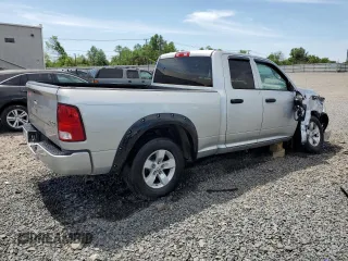 2016 Ram 1500 Express z VIN 1C6RR7FG1GS353539, wystawiony jako Copart lot #55940265 z przebiegiem 130 268 mil mil oraz Szkoda całkowita • Salvage title. Historia ofert i sprzedaży dostępna na DreamBid. Obrazek 3.