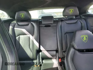 2021 Lamborghini Urus z VIN ZPBUA1ZL6MLA14421, wystawiony jako Copart lot #74109914 z przebiegiem Nie podano mil oraz Nie do naprawy. Historia ofert i sprzedaży dostępna na DreamBid. Obrazek 10.