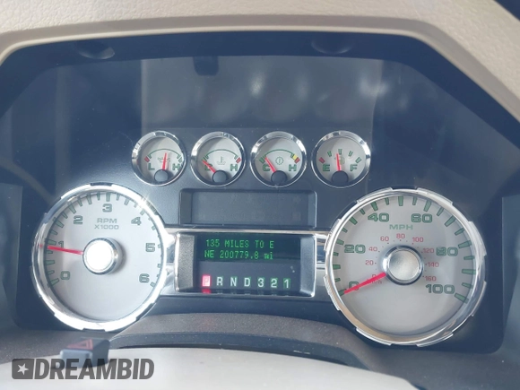 2008 Ford Super Duty F-250 SRW XL with VIN 1FTSX21528EA95945, listed as a IAAI auction lot 41460487 with 200,779 mi miles. Bid and sale history available at carsss.com. Image 7.