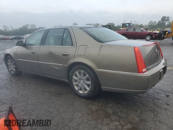2010 Cadillac DTS 1SD z VIN 1G6KH5EY6AU126664, wystawiony jako Copart lot #58533225 z przebiegiem Nie podano mil oraz Szkoda całkowita • Salvage title. Historia ofert i sprzedaży dostępna na DreamBid. Obrazek 2.