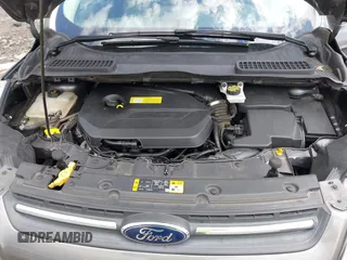 2013 Ford Escape SE with VIN 1FMCU0GX6DUB47180, listed as a IAAI auction lot 42029346 with 147,740 mi miles. Bid and sale history available at carsss.com. Image 10.