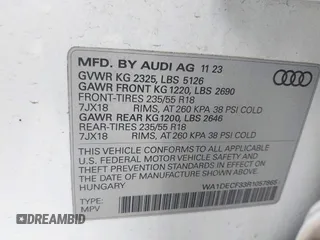 2024 Audi Q3 S line Premium with VIN WA1DECF33R1057865, listed as a IAAI auction lot 42087229 with 28,629 mi miles. Bid and sale history available at carsss.com. Image 9.