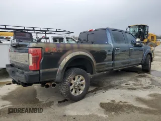 2019 Ford F-350 XL with VIN 1FT8W3BT0KEC27480, listed as a Copart auction lot 49927045 with 101,228 mi miles and Salvage Title. Bid and sale history available at DreamBid. Image 3.