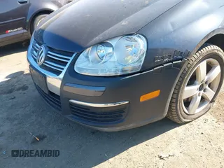 2008 Volkswagen Jetta SE with VIN 3VWRZ71K38M035479, listed as a IAAI auction lot 41399776 with 125,283 mi miles and . Bid and sale history available at DreamBid. Image 6.
