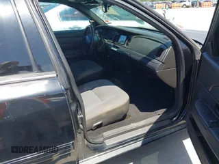 2010 Ford Police Interceptor с VIN 2FABP7BV2AX139125, выставлен на аукционе IAAI как лот 42795564 с пробегом 186 767 миль миль и . История ставок и продаж доступна на DreamBid. Изображение 5.