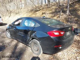 2016 Chevrolet Cruze LS with VIN 1G1BC5SM0G7260826, listed as a IAAI auction lot 41854066 with 124,126 mi miles. Bid and sale history available at carsss.com. Image 3.