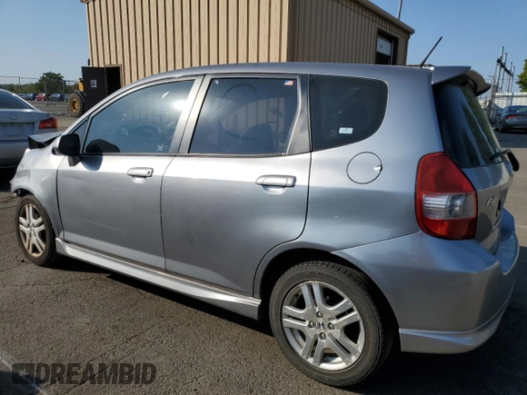 2007 Honda Fit Sport with VIN JHMGD38647S006667, listed as a Copart auction lot 71490344 with 140,402 mi miles and Salvage Title. Bid and sale history available at carsss.com. Image 2.