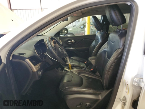 2015 Jeep Cherokee Limited with VIN 1C4PJLDBXFW765909, listed as a Copart auction lot 52293525 with 125,702 mi miles and Salvage Title. Bid and sale history available at DreamBid. Image 7.