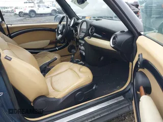 2009 MINI Convertible with VIN WMWMR33519TU96578, listed as a IAAI auction lot 41439278 with 100,070 mi miles and . Bid and sale history available at DreamBid. Image 5.
