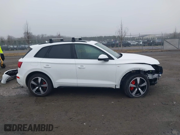 2024 Audi Q5 S line Premium Plus with VIN WA1EAAFY7R2147109, listed as a IAAI auction lot 41064261 with 4,647 mi miles. Bid and sale history available at carsss.com. Image 13.