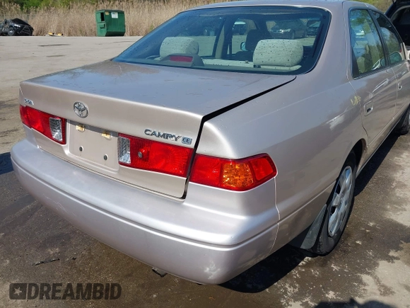 2001 Toyota Camry CE with VIN 4T1BG22K11U114688, listed as a IAAI auction lot 42065715 with 150,181 mi miles. Bid and sale history available at carsss.com. Image 18.