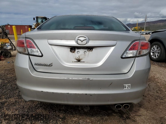 2009 Mazda 6 i Sport with VIN 1YVHP81A895M27537, listed as a Copart auction lot 84945644 with 179,296 mi miles and Clean Title. Bid and sale history available at carsss.com. Image 6.