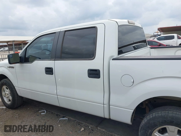 2011 Ford F-150 XL с VIN 1FTEW1CM4BFD10399, выставлен на аукционе IAAI как лот 41881326 с пробегом 248 661 миль миль и . История ставок и продаж доступна на DreamBid. Изображение 14.
