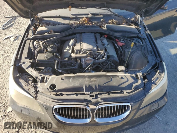 2005 BMW 5 Series 545i with VIN WBANB33505CN67031, listed as a Copart auction lot 84427644 with 204,870 mi miles and Clean Title. Bid and sale history available at carsss.com. Image 11.