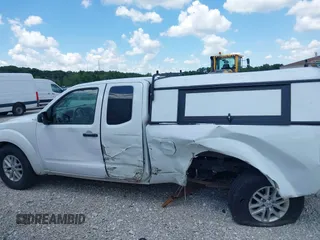 2016 Nissan Frontier S with VIN 1N6BD0CT0GN760068, listed as a IAAI auction lot 42534391 with 117,585 mi miles and . Bid and sale history available at DreamBid. Image 14.