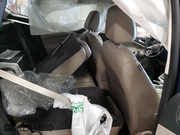 2016 Ford C-Max SEL z VIN 1FADP5CU2GL114301, wystawiony jako Copart lot #51452825 z przebiegiem Nie podano mil oraz Czysty tytuł • Clean title. Historia ofert i sprzedaży dostępna na DreamBid. Obrazek 11.