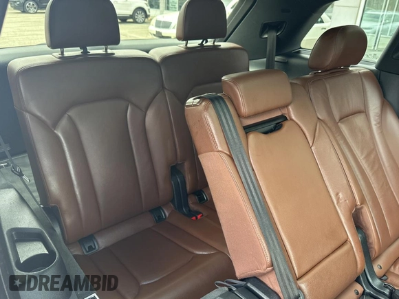 2017 Audi Q7 Premium with VIN WA1AAAF72HD008806, listed as a Copart auction lot 53731285 with 210,608 mi miles and Clean title. Bid and sale history available at DreamBid. Image 10.