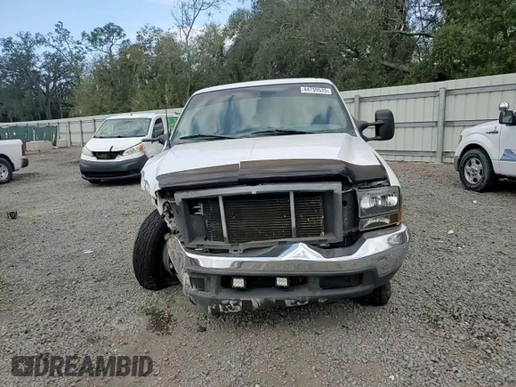 1999 Ford F-250 XL with VIN 1FTNX20L7XEC25827, listed as a Copart auction lot 44759535 with 174,119 mi miles and Salvage title. Bid and sale history available at DreamBid. Image 11.