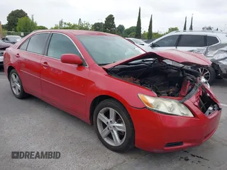 2007 Toyota Camry CE z VIN 4T1BE46KX7U065141, wystawiony jako IAAI lot #42428604 z przebiegiem 185 893 mil mil oraz . Historia ofert i sprzedaży dostępna na DreamBid. Obrazek 1.