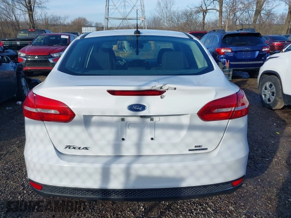 2016 Ford Focus SE with VIN 1FADP3F28GL348103, listed as a IAAI auction lot 41185718 with 69,256 mi miles. Bid and sale history available at carsss.com. Image 16.