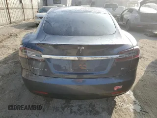 2017 Tesla Model S 100D z VIN 5YJSA1E27HF206144, wystawiony jako Copart lot #87453654 z przebiegiem Nie podano mil oraz Szkoda całkowita • Salvage title. Historia ofert i sprzedaży dostępna na DreamBid. Obrazek 6.