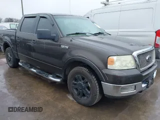 2005 Ford F-150 XLT with VIN 1FTPW12555FB46149, listed as a IAAI auction lot 41660959 with 214,605 mi miles. Bid and sale history available at carsss.com. Image 1.