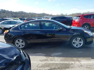 2010 Nissan Altima 3.5 SR with VIN 1N4BL2AP7AC111559, listed as a IAAI auction lot 41823698 with 154,865 mi miles. Bid and sale history available at carsss.com. Image 14.