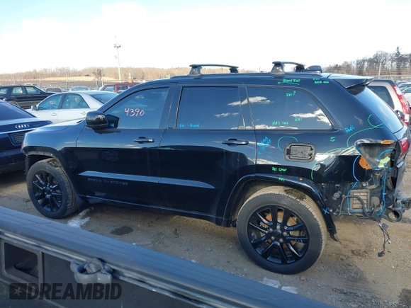 2017 Jeep Grand Cherokee Laredo with VIN 1C4RJEAG7HC953361, listed as a IAAI auction lot 41554390 with 98,099 mi miles and . Bid and sale history available at DreamBid. Image 14.